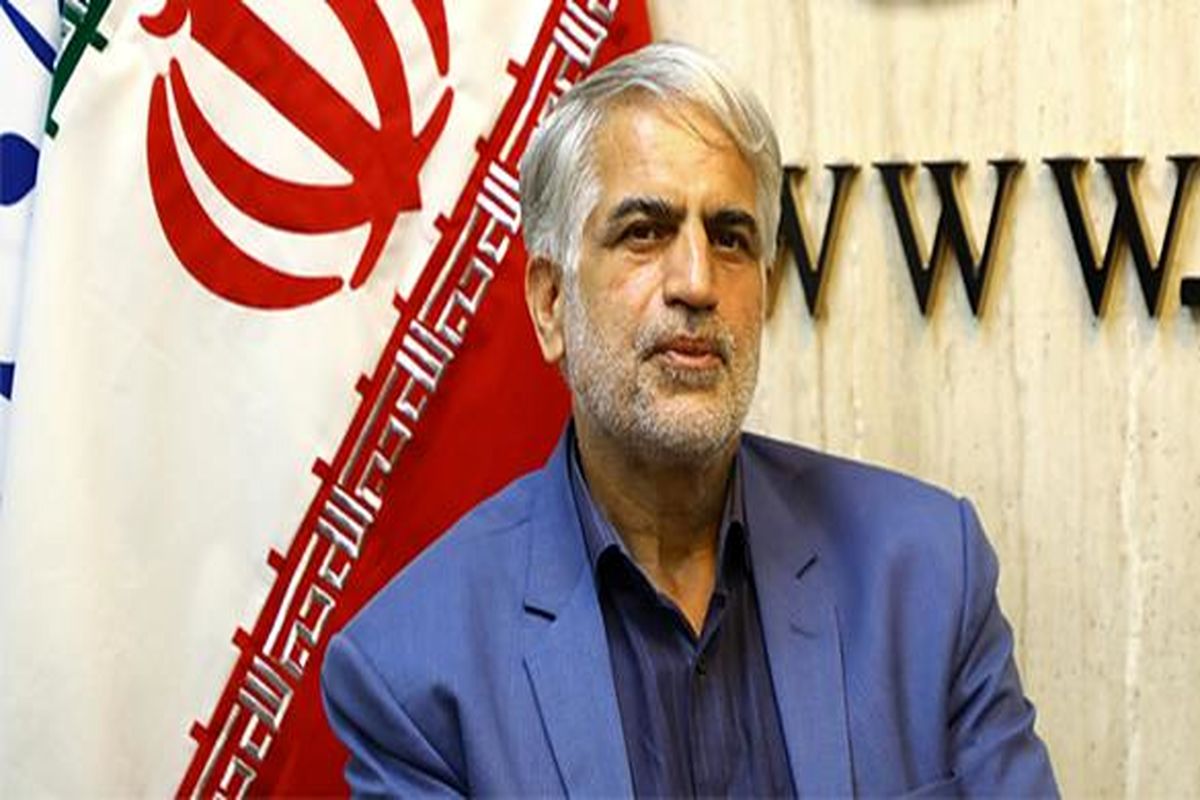 نماینده مجلس: مدارس را به خاطر امیکرون تعطیل نکنید