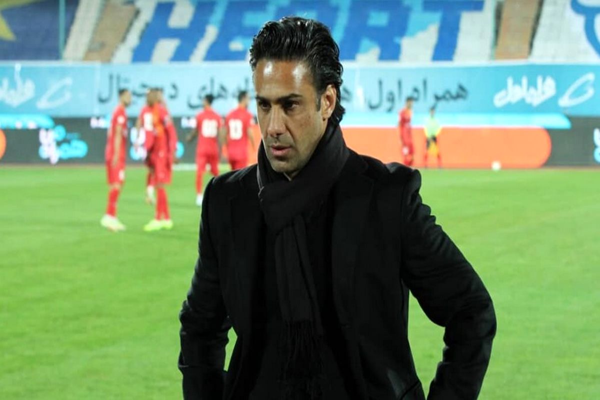 مجیدی به رقبا بازیکن نمی‌دهد