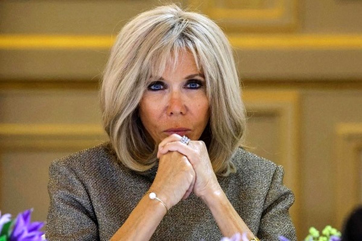 ماجرای تغییر جنسیت همسر مکرون / کار بیخ پیدا کرد!