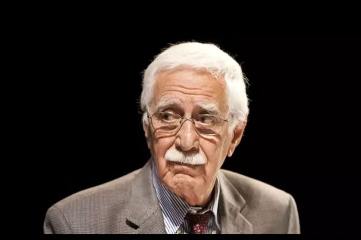 نویسنده سرشناس ایرانی درگذشت + عکس