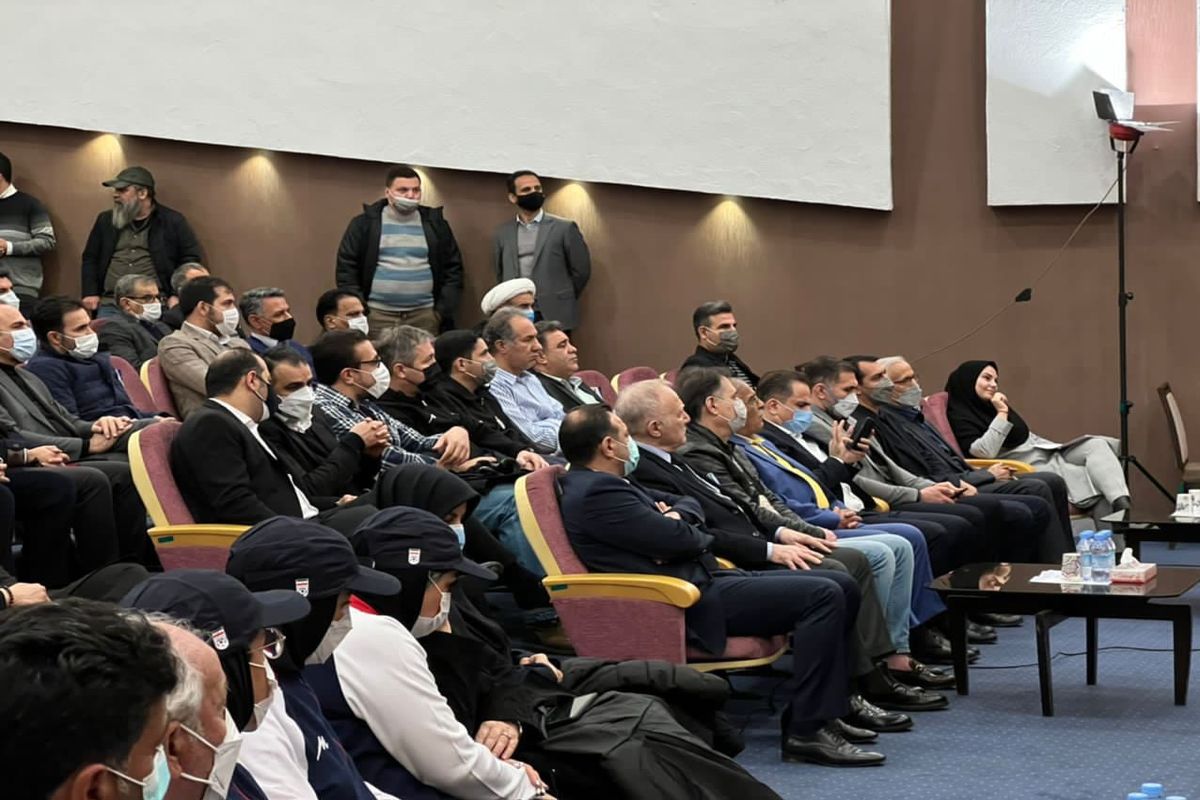 قهر اسکوچیچ در مراسم بدرقه تیم ملی فوتبال بانوان