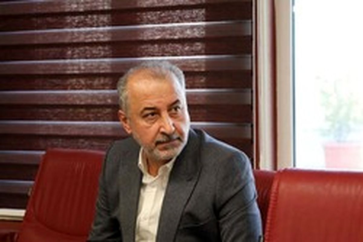 دو جلسه پنهانی با مدیران استقلال و پرسپولیس