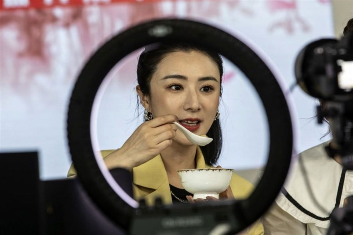 اینفلوئنسر چینی از فضای مجازی اخراج شد!