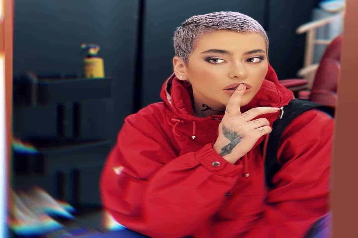 ریحانه پارسا مبتذل تر از امیر تتلو!