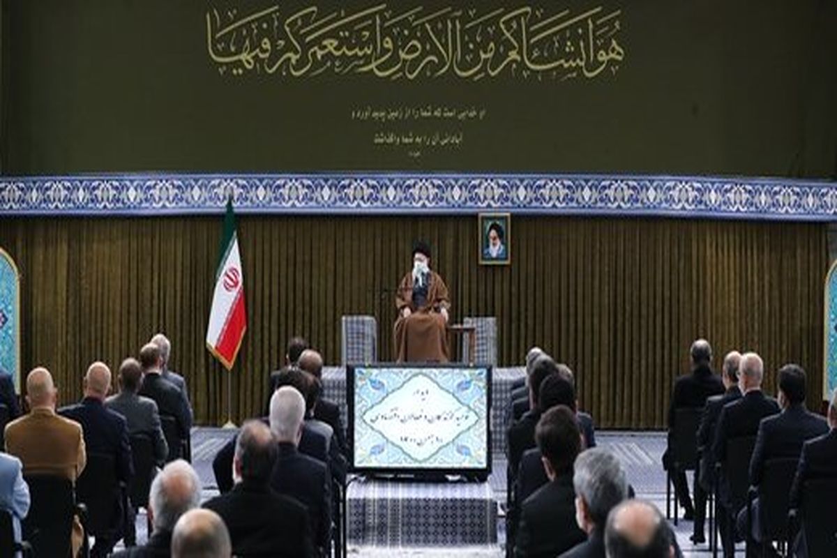 رهبری: کیفیت خودرو خوب نیست و مردم ناراضی‌اند