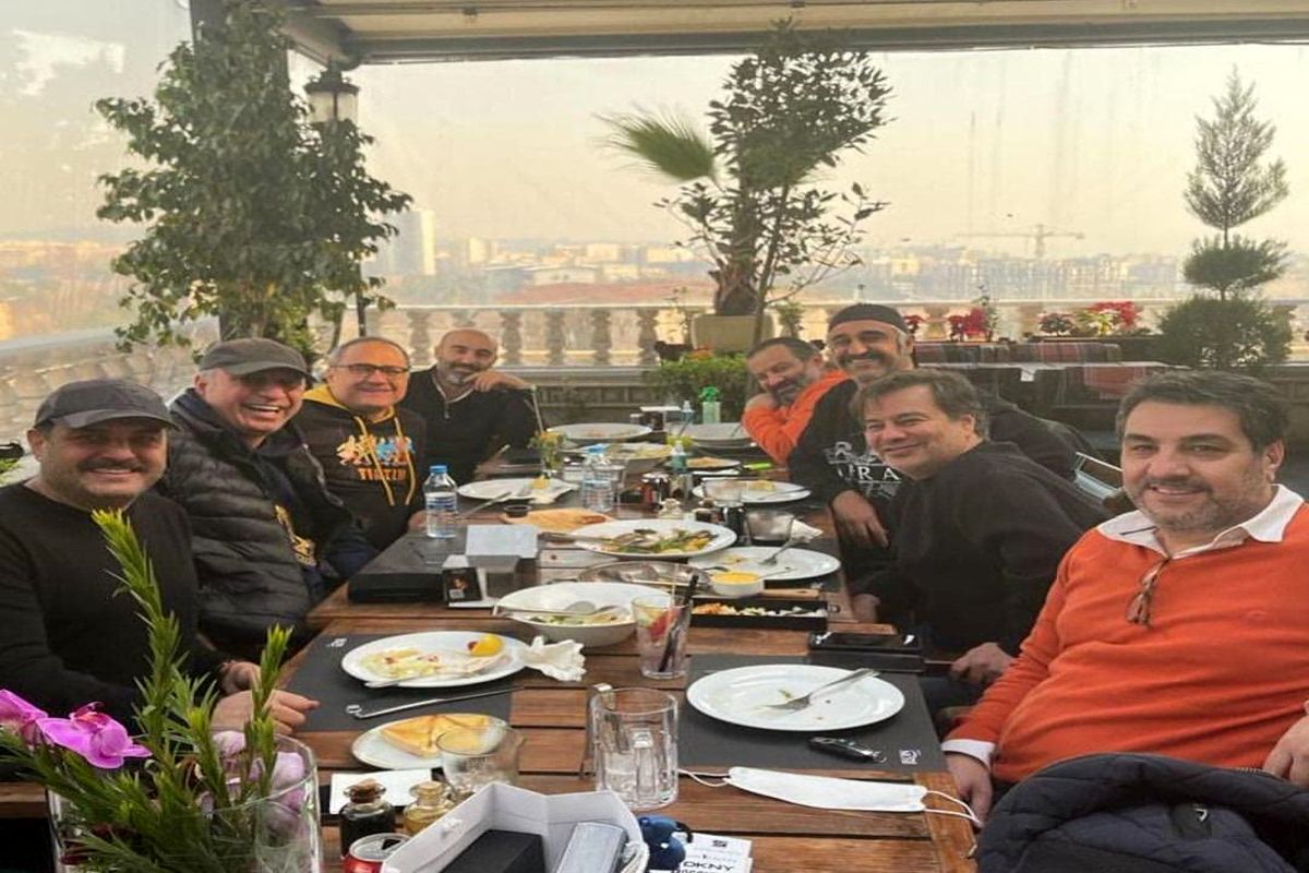 خوبان طنز در یک قاب