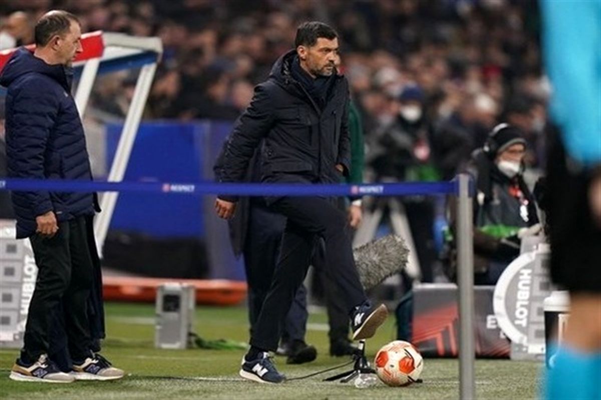 دلیل نیمکت‌نشینی طارمی مقابل لیون