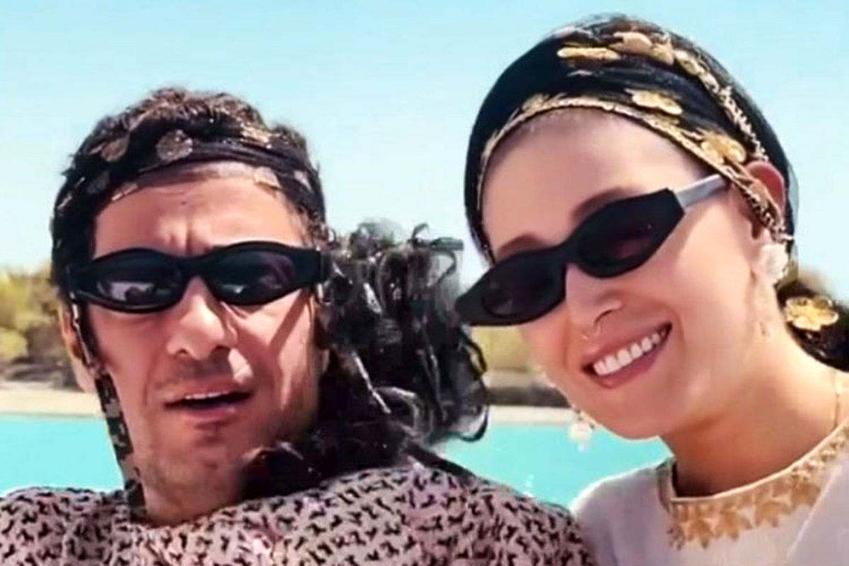 نوید محمدزاده فرشته حسینی را شوکه کرد / سفارش دو مجسمه بی لباس!