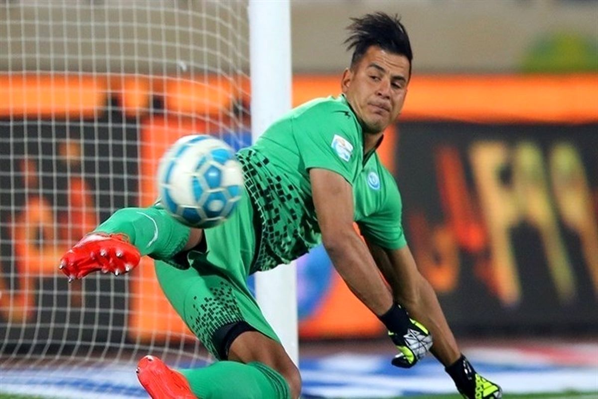 ناجی پرسپولیس در دربی