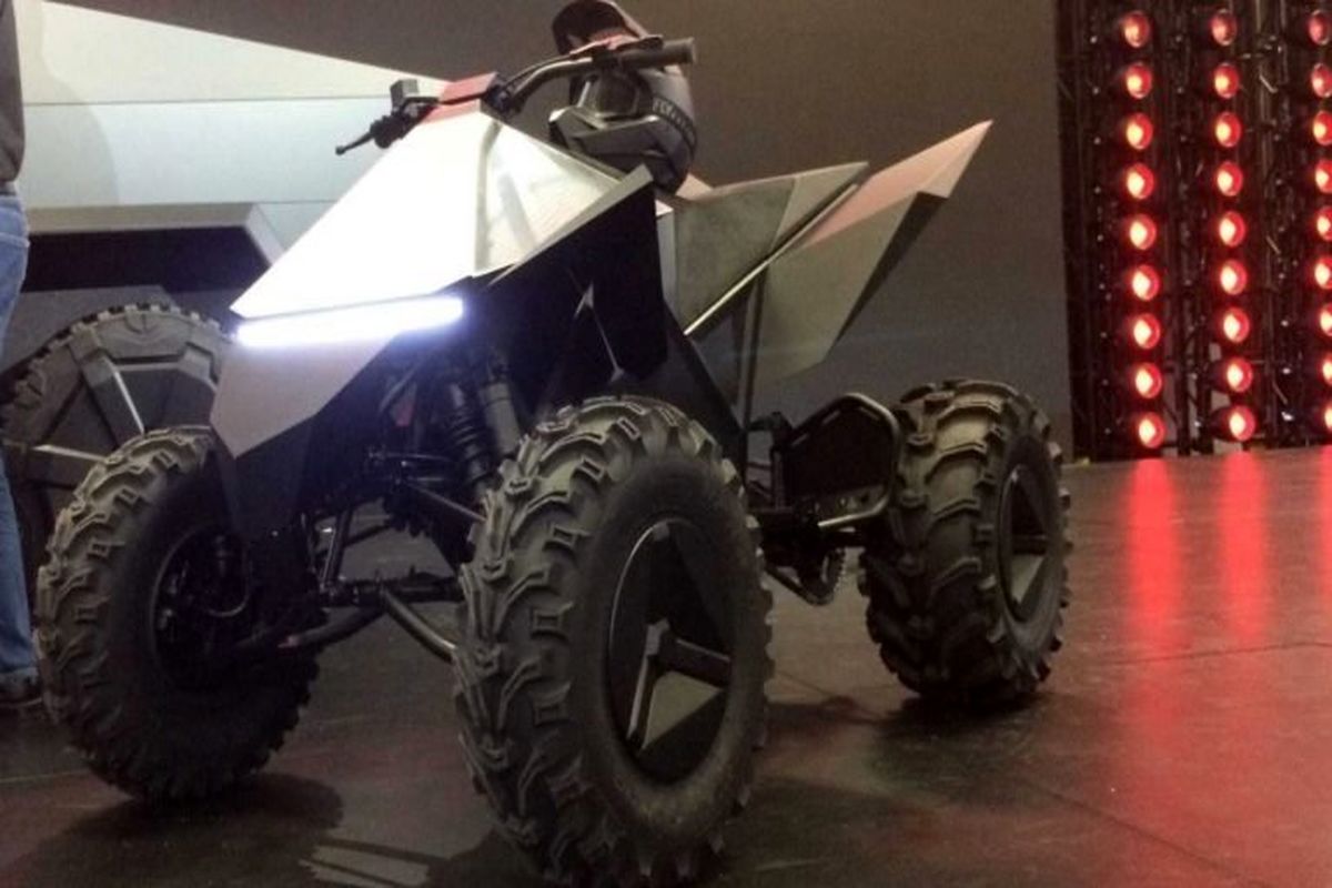 تسلا کوچولو از راه رسید! + قیمت