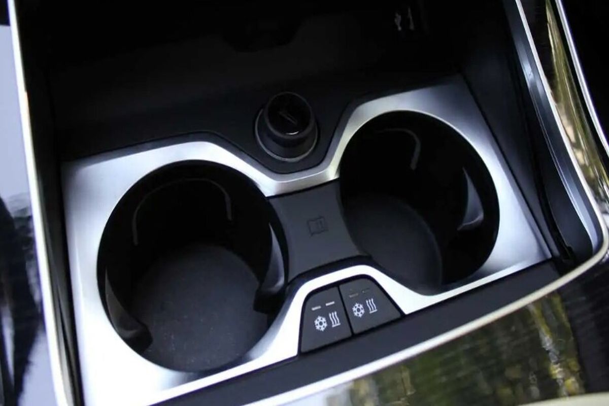 شکایت از ب ام و به خاطر مشکل جالیوانی!