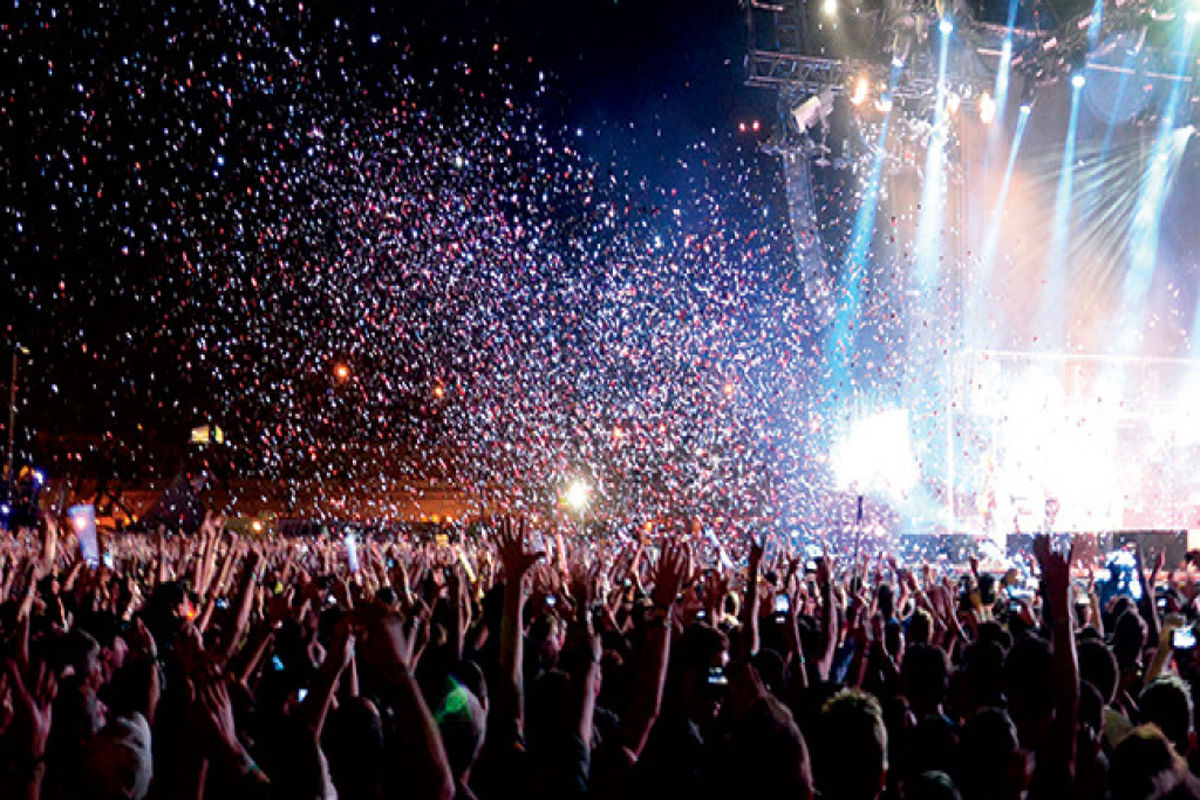 ازسرگیری کنسرت ها / تماشاگر کمتر پخش آنلاین بیشتر