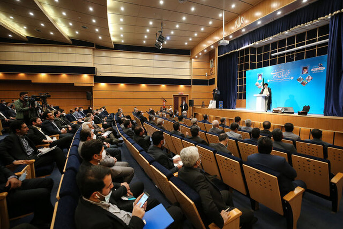 اعتراف رئیس جمهور به وجود نظام اداری ناکارآمد