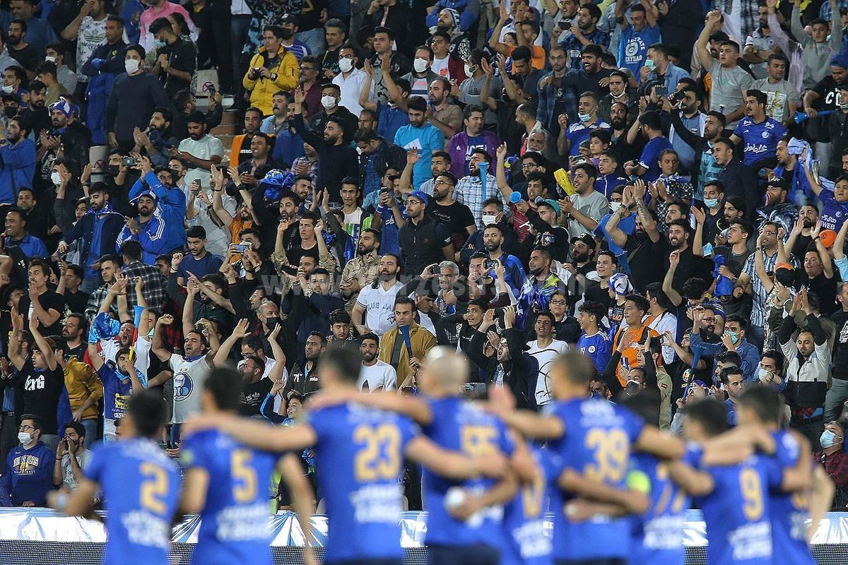 طلسم عجیب برای استقلال