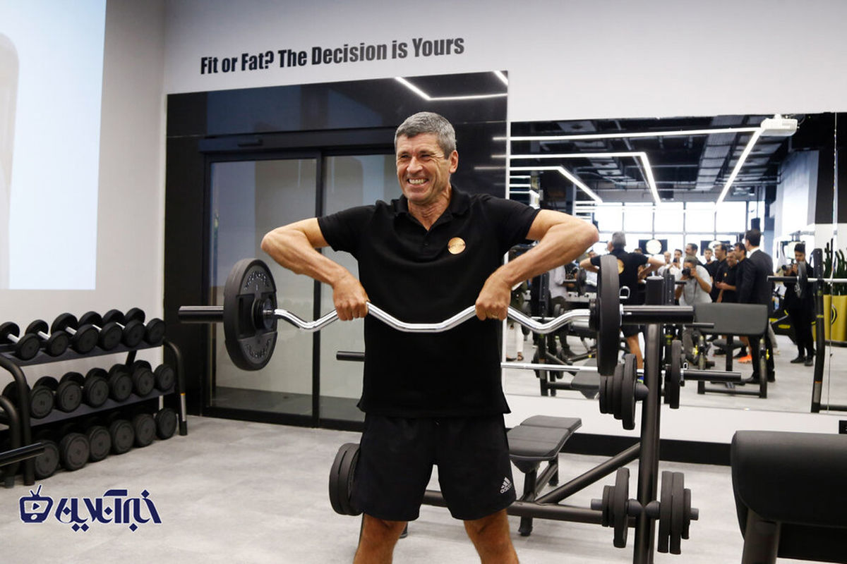 خاطره اسطوره داوری آلمان از قضاوت دربی ایران