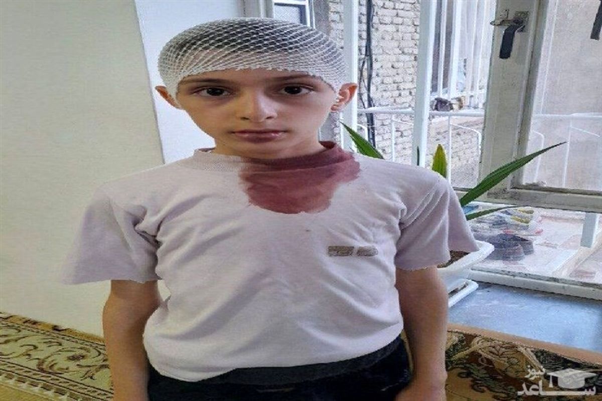 معلمی در رشته پرتاب تخته پاکن!