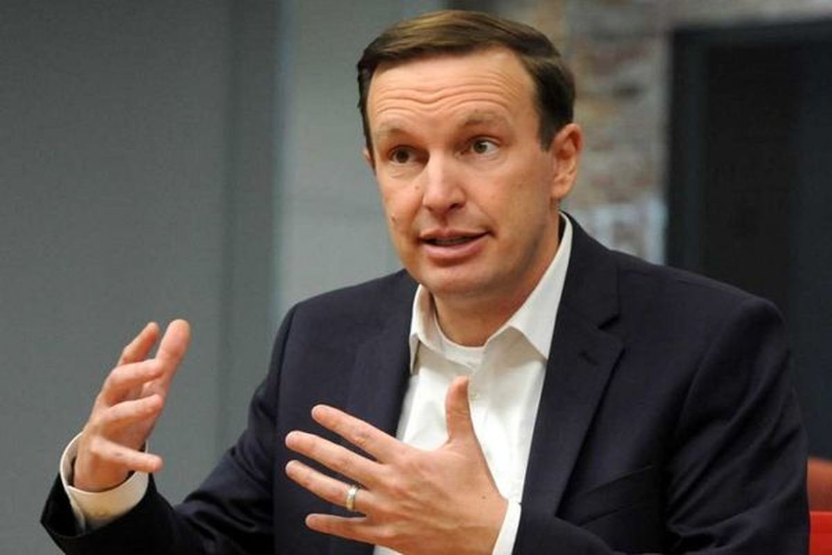 سناتور دموکرات: جنگ با ایران کارساز نیست