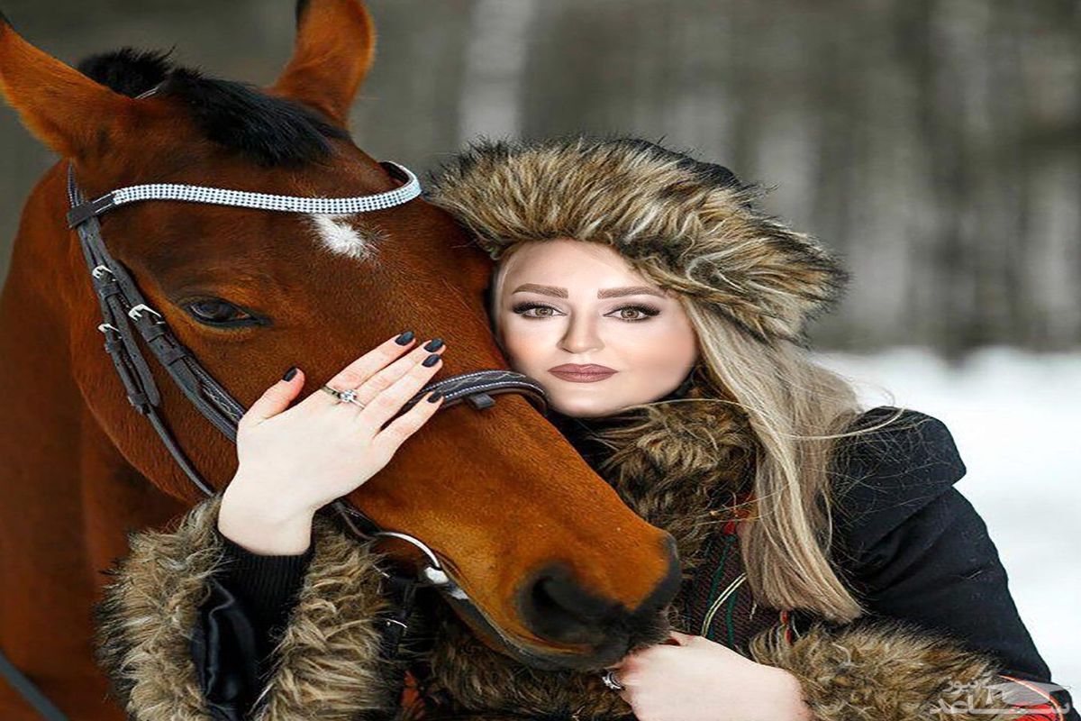 سلفی بدون آرایش سلبریتی همیشه خوشحال