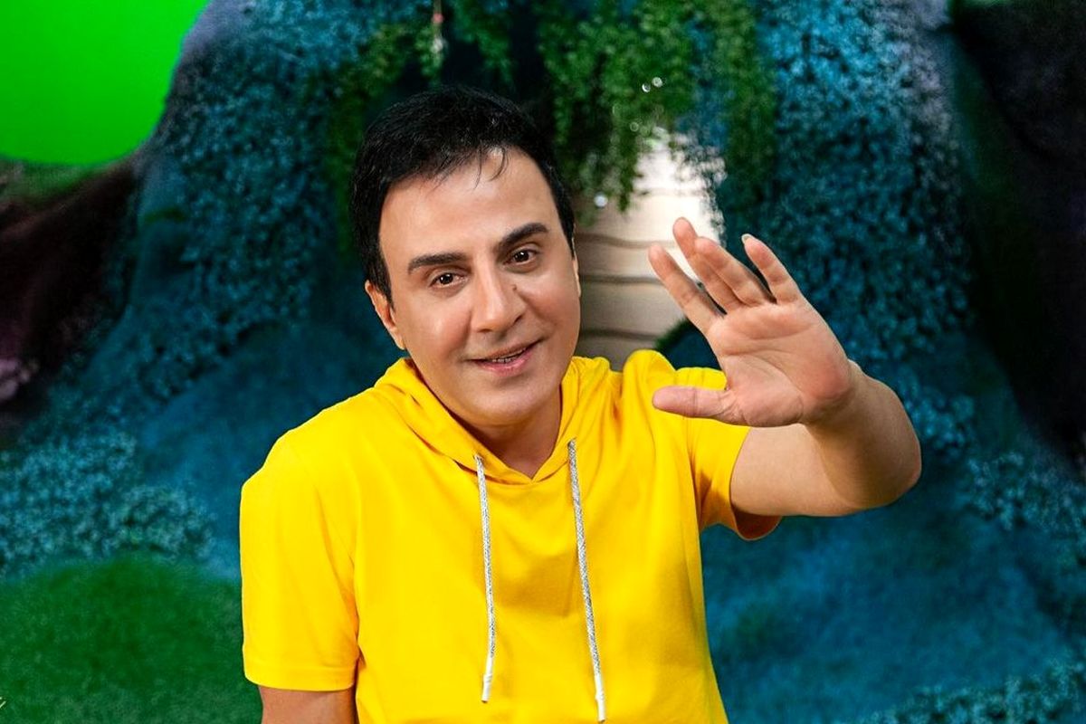 عکس نوروزی عموی معروف و دوستان