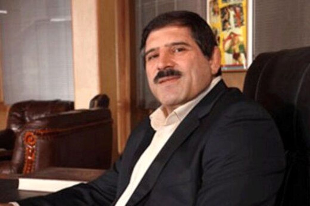 حامی عباس جدیدی چنین می گوید