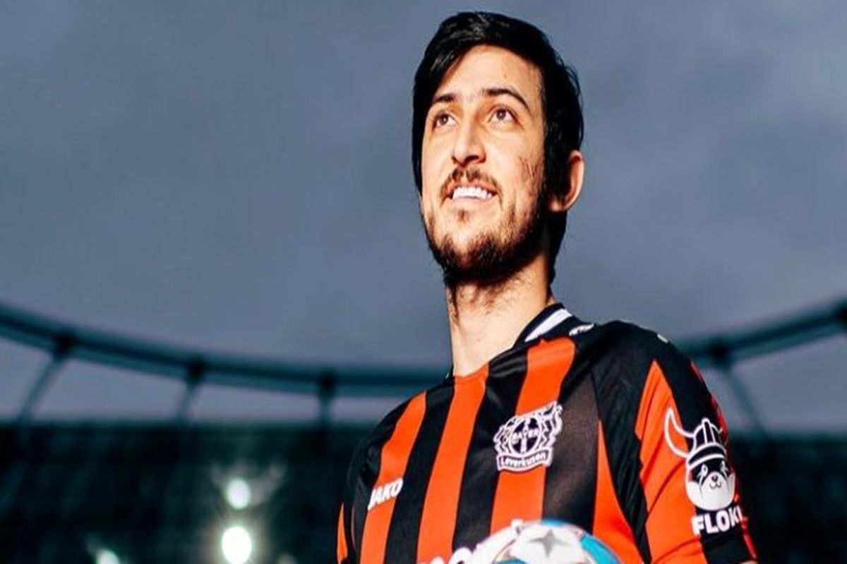 سنگ بزرگ ساپینتو پیش پای فتح‌الله‌زاده