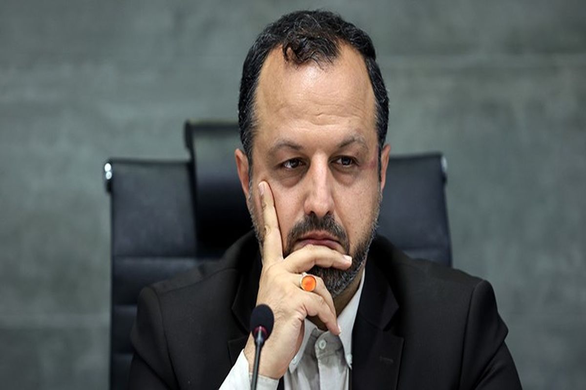 استقبال خاندوزی ازعرضه خودرو در بورس