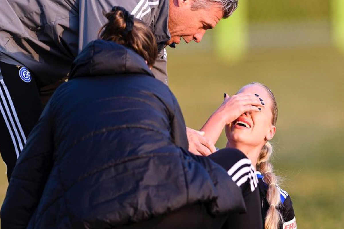 انتقاد جذابترین فوتبالیست زن از این واژه