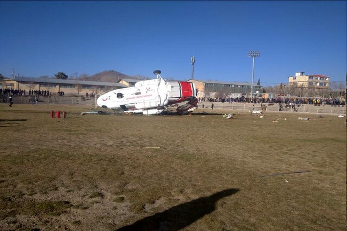 سقوط بالگرد حامل وزیر ورزش