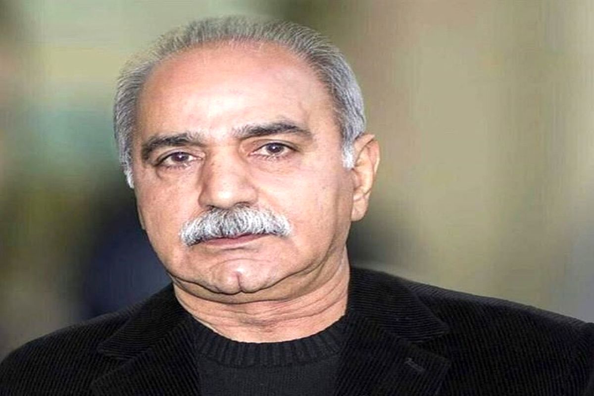 پرستویی سکوت را شکست