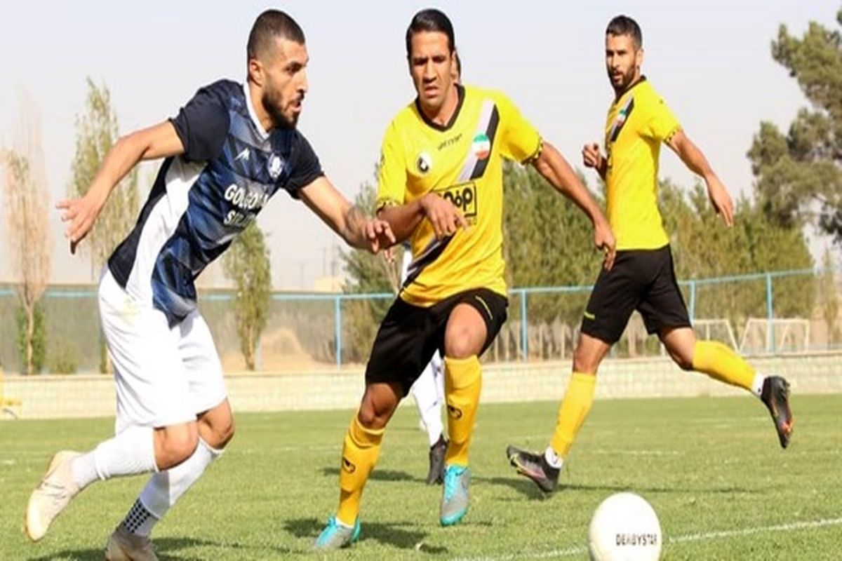 سپاهان بدون هافبک استقلالی مقابل پرسپولیس