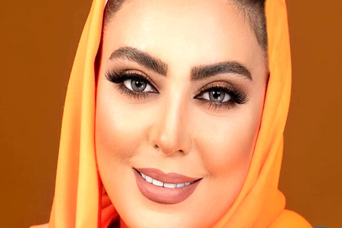 معماری ایران نقش بسته بر صورت بانوی خوش سیمای سینما