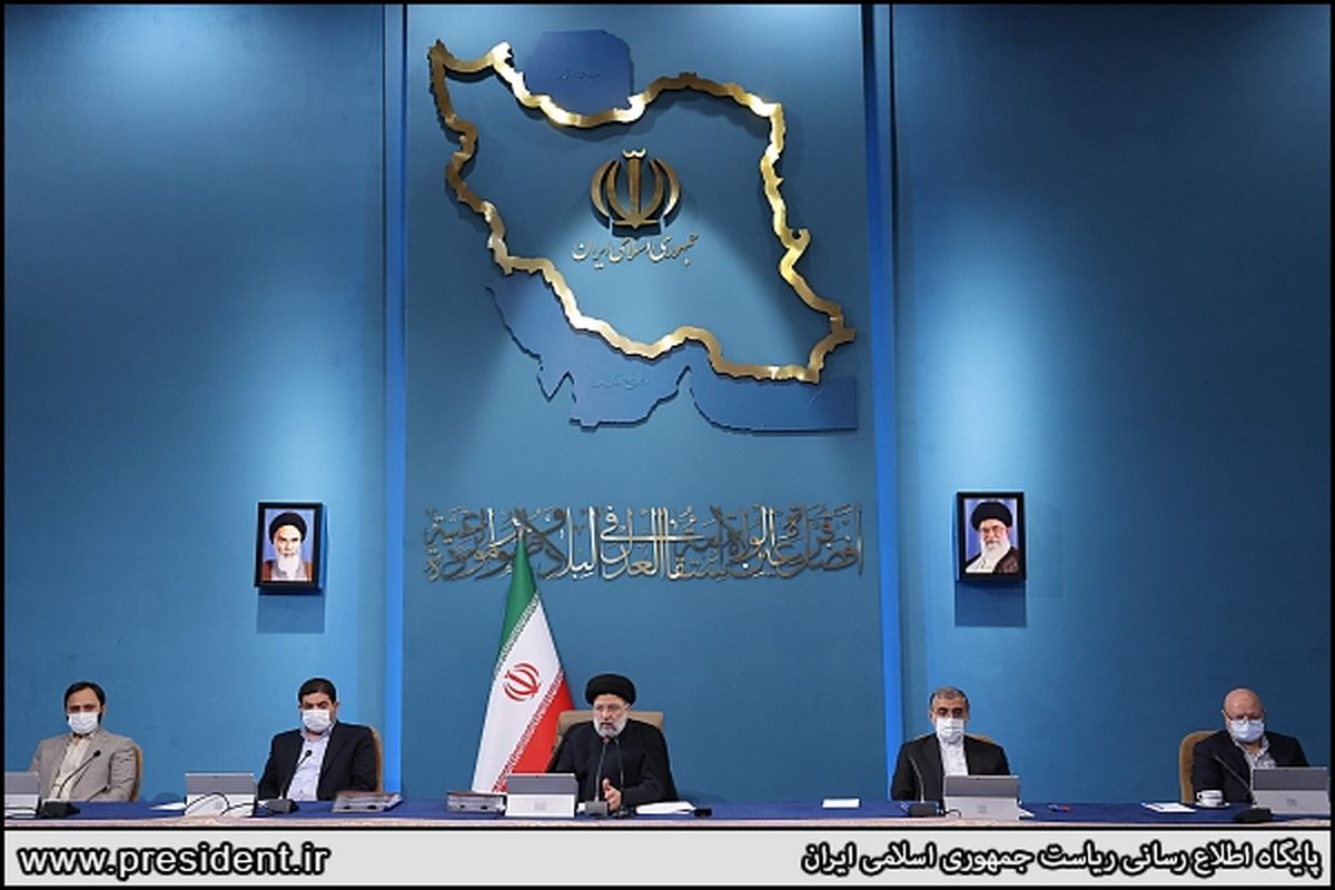 خبر خوش سخنگوی دولت برای فرهنگیان/تغییر ساعت کاری ادارات در کشور