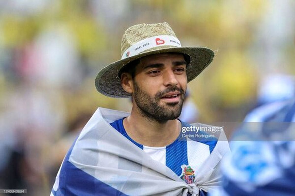 طارمی بالاتر از فوق ستاره‌های اروپایی