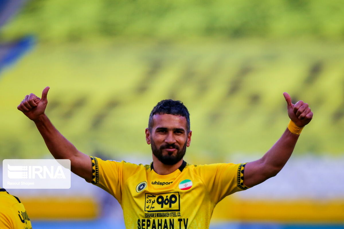 یک استقلالی در آستانه پرسپولیسی شدن