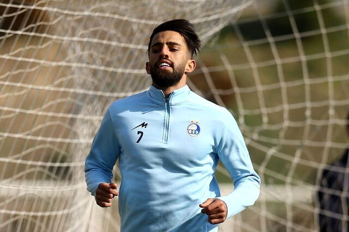 هافبک استقلال نمی‌خواهد بماند