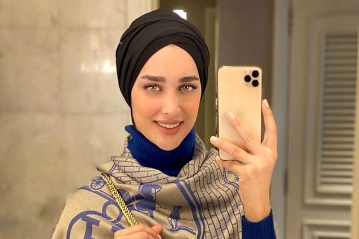 آناشید حسینی با لباس عروسی در خور