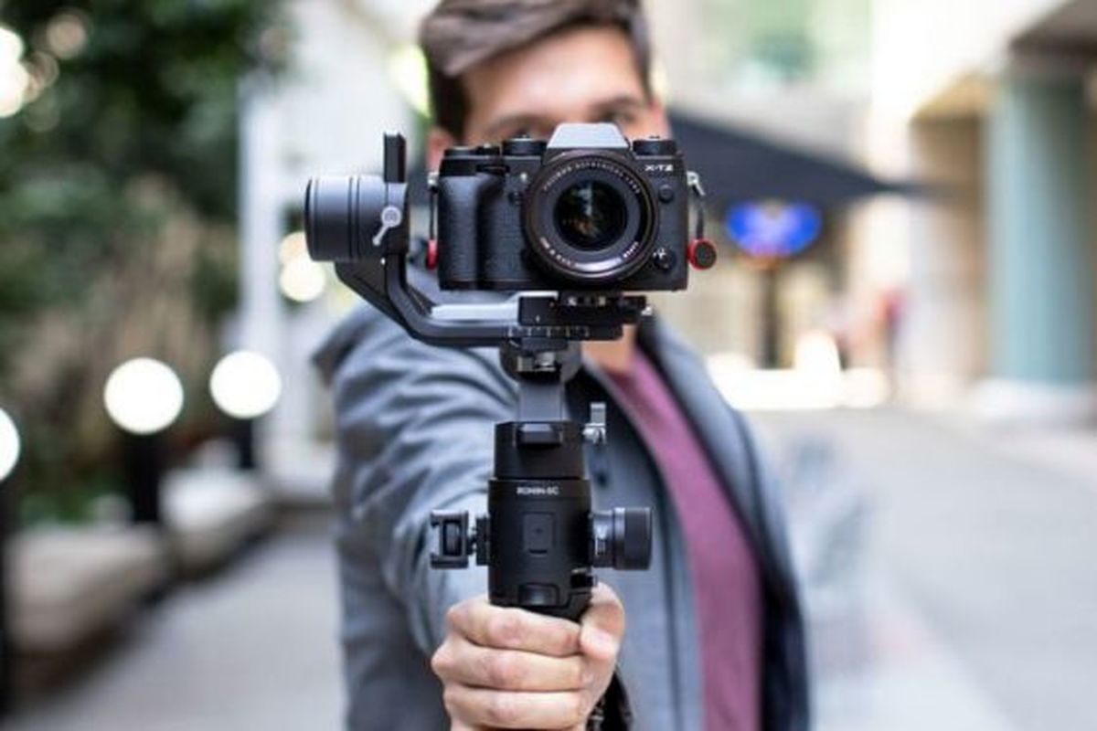 دولت تیشه به ریشه این صنف زد / تالارها پا در کفش ما کردند