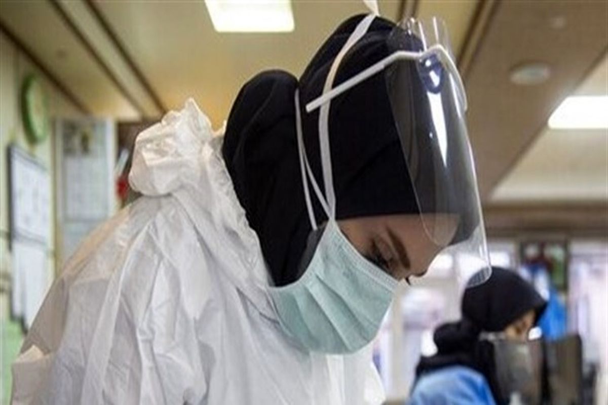 کمبود ۱۰۰ هزار نیرو در وزارت بهداشت/ مجوز استخدام صادر می شود؟