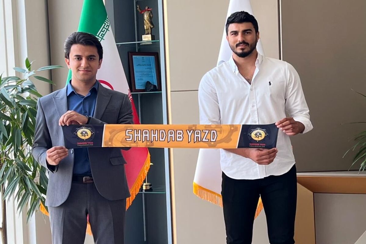 ملی‌پوش والیبال در تیم قهرمان