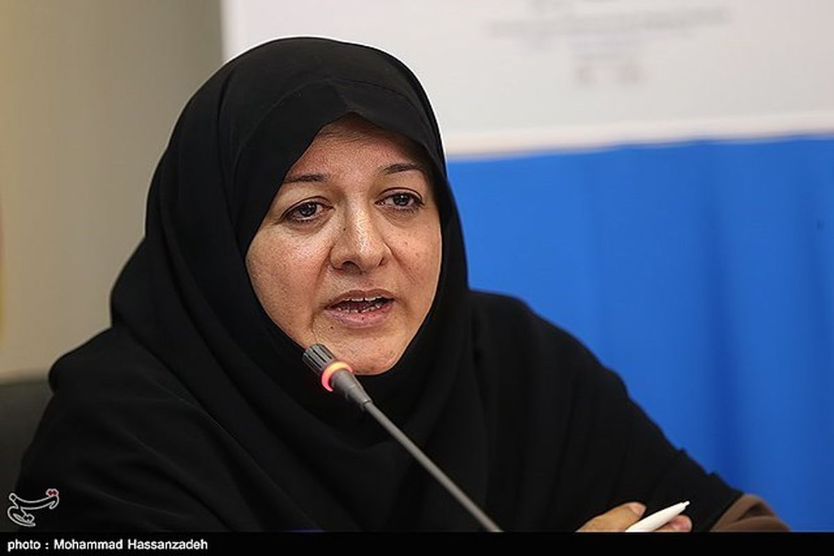 انتقاد رئیس کمیته زنان به رئیسی