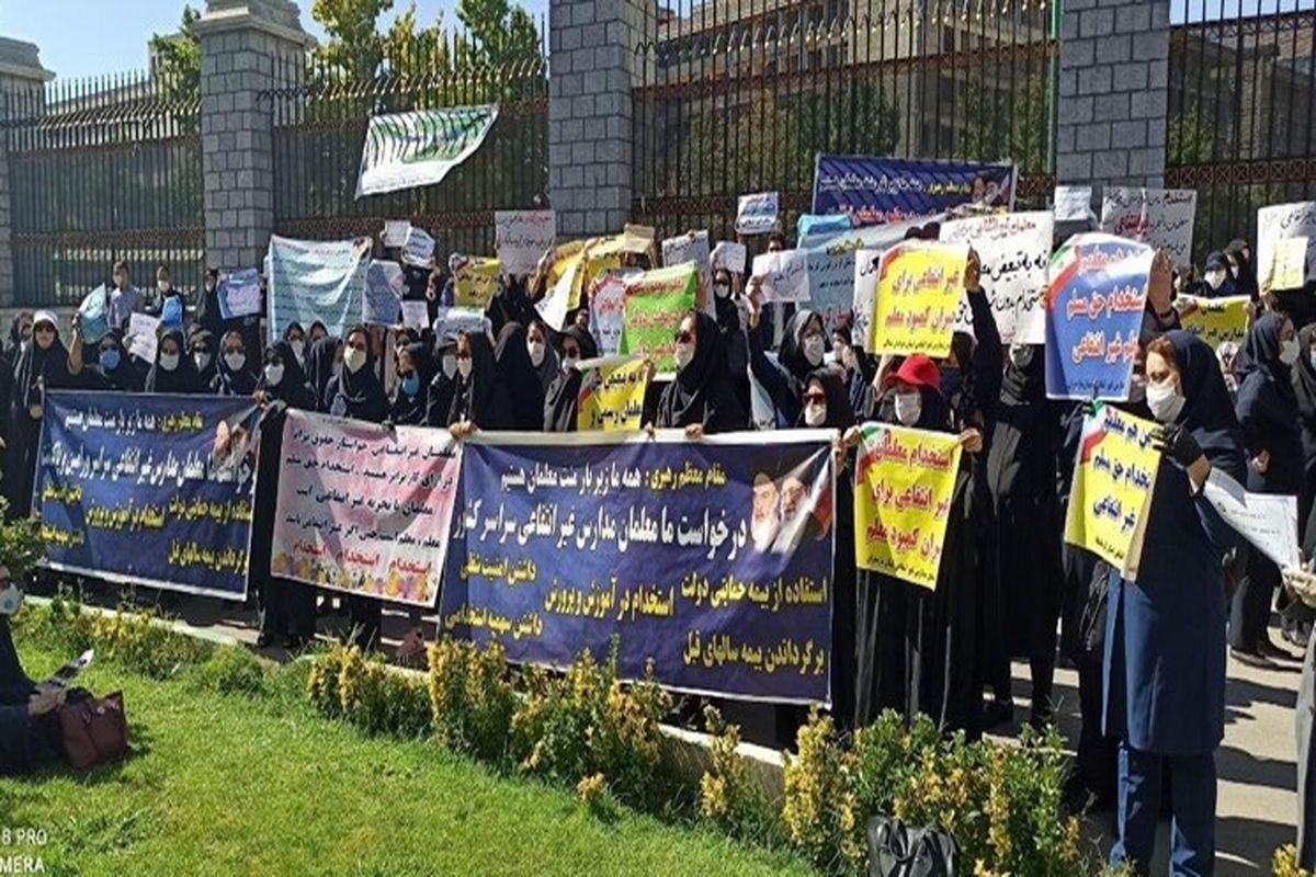 معلمانی که قربانی این سیستم  شدند