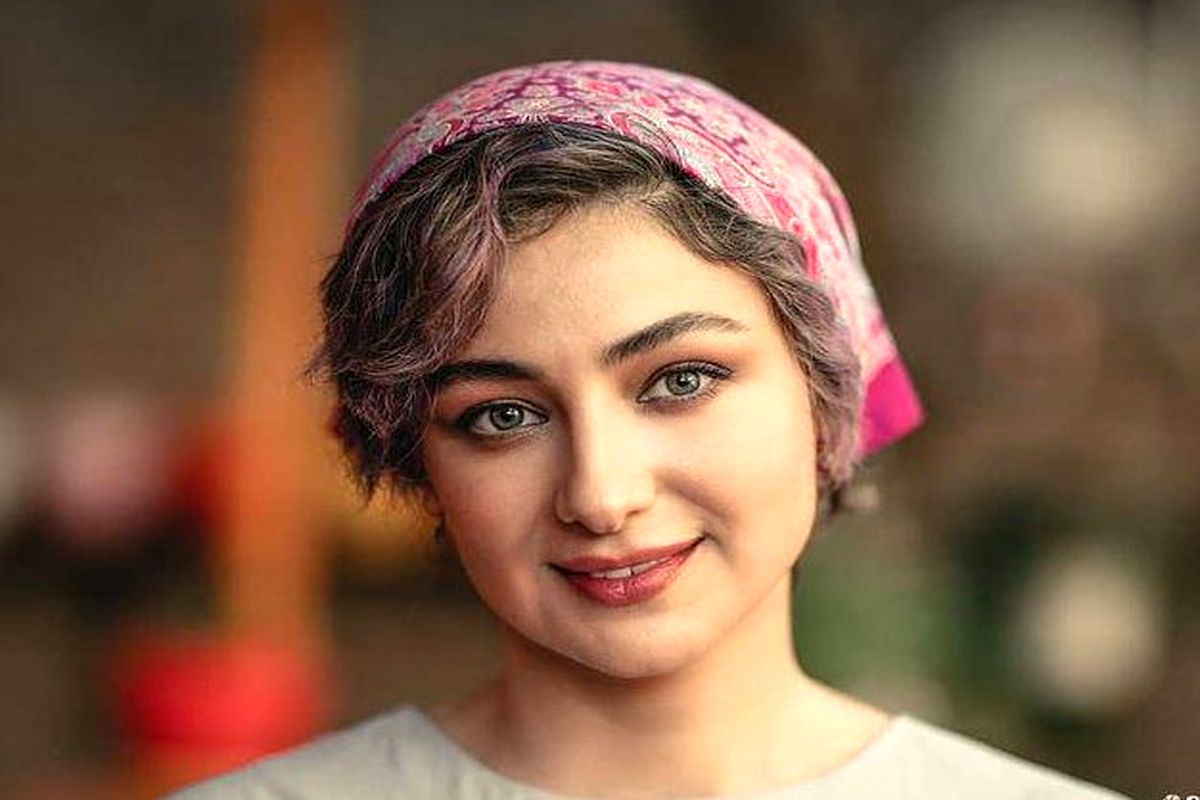 خانم بازیگر در فضای شعر و شاعری