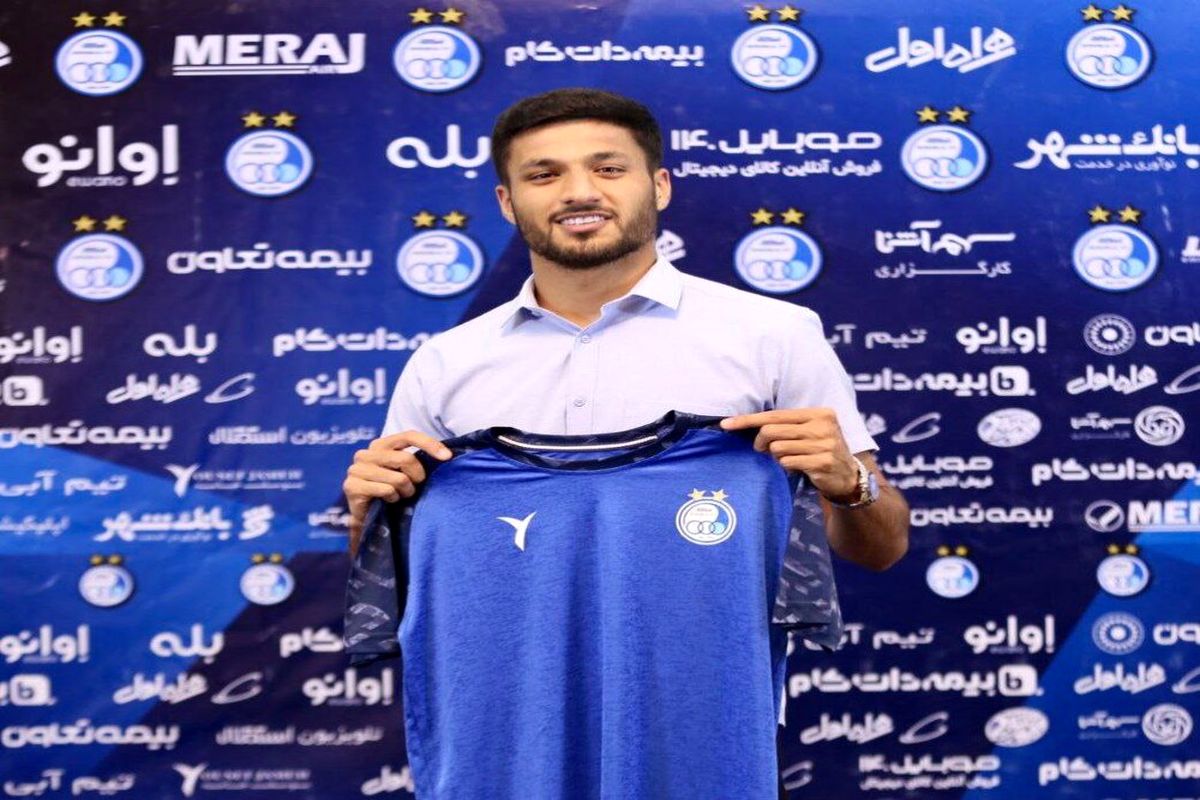 وینگر سانتاکلارا استقلالی شد