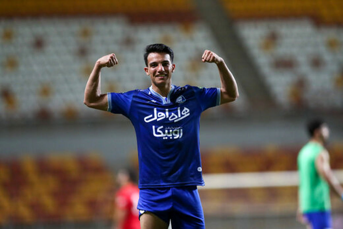 تکلیف ستاره سابق استقلال بالاخره روشن شد