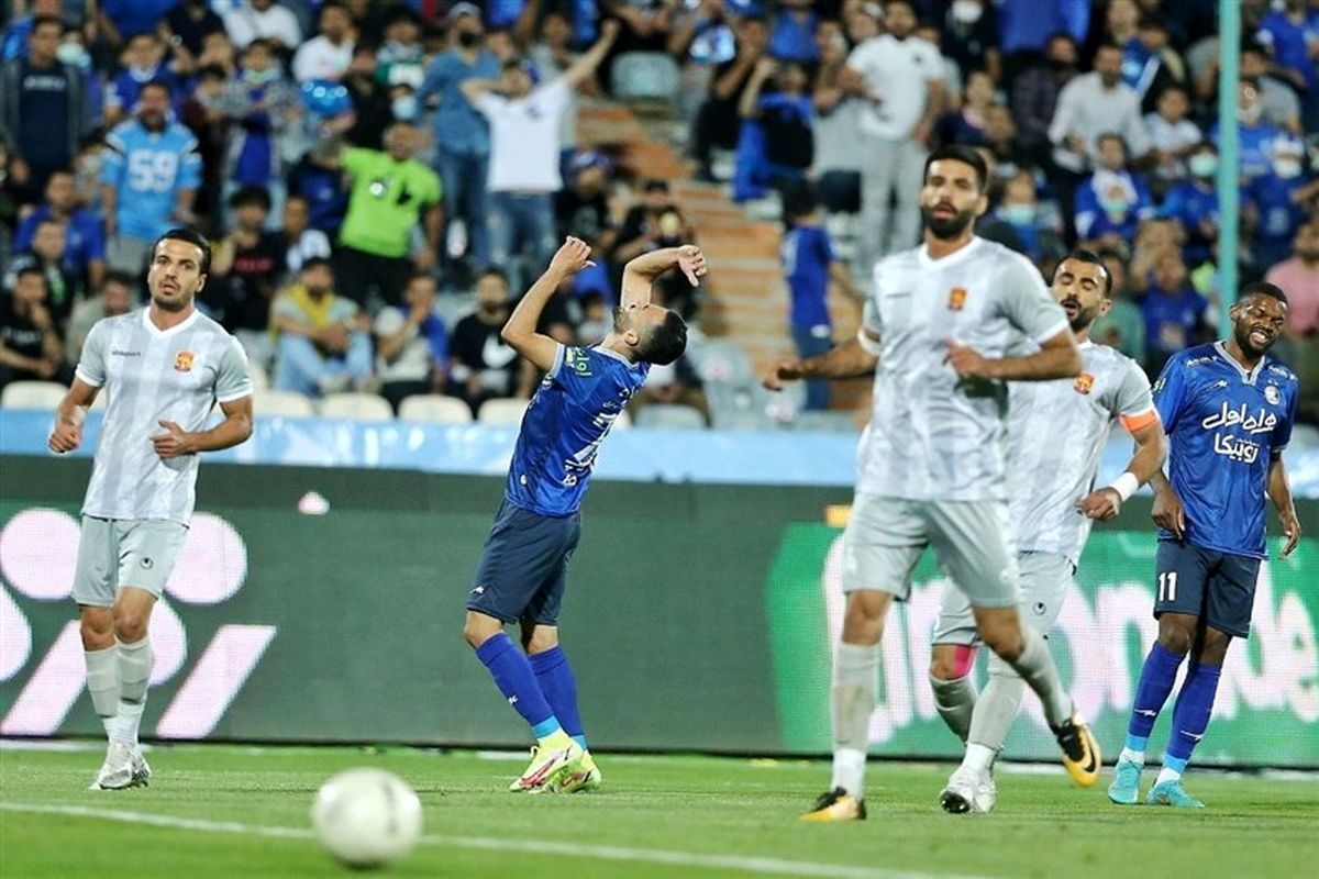 کاوه رضایی تا نیم فصل بیرون می‌ماند؟