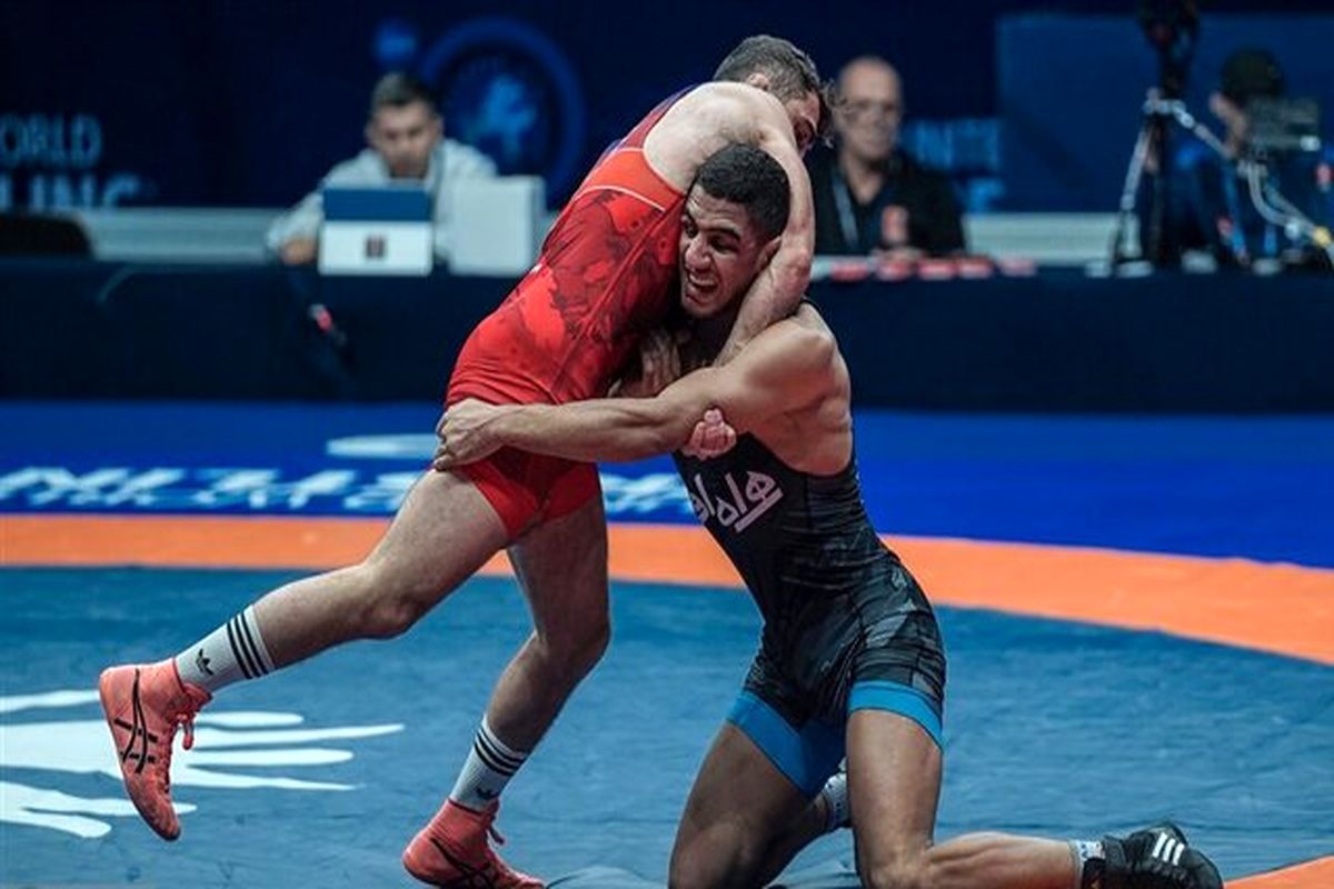 ۲ کشتی سخت برای طلای جهان