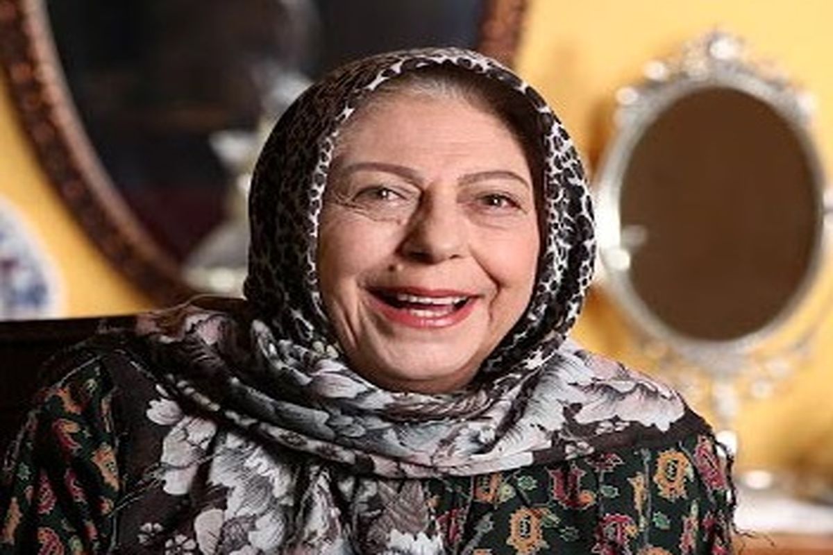 پست بی حجاب ثریا قاسمی با متنی نشانگر عشق او به حجاب!