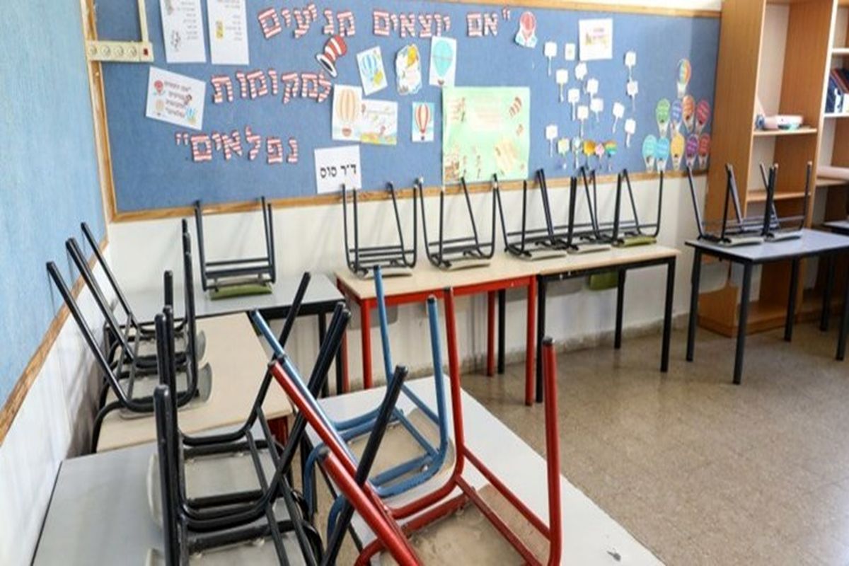 تضاهرات شدید معلمان، شروع سال تحصیلی را به تاخیر انداخت!