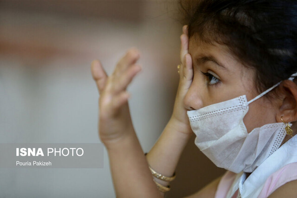 والدین عینکی بخوانند