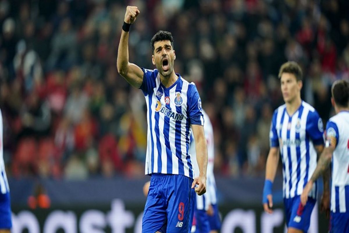 طارمی بر سر دوراهی